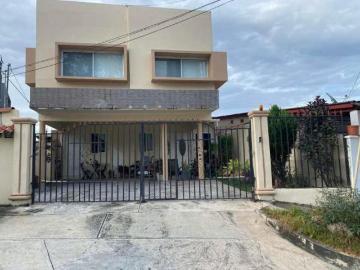 VENDO CASA UNIFAMILIAR EN LAS TERRAZAS SAN ANTONIO