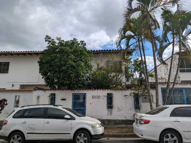Vendo casa 300m2 Macaracuay 1613