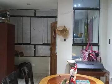 Vendo Casa 3 Pisos, 365m2, Villa el Salvador, Cerca a Av. Juan Velasco Alvarado