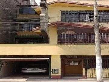 Vendo Casa 3 Pisos y Azotea Zona Altamente Comercial San Juan De Lurigancho