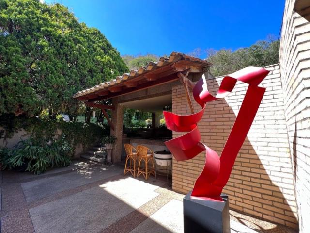 Vendo casa 700m2 4h+2s/7b/4p Prados Del Este 1891