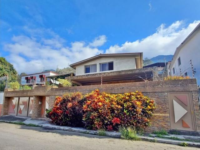 Vendo casa 850m2 El Marqués 2339