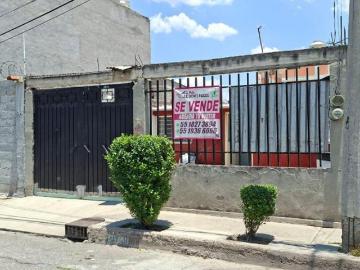 VENDO DE UNA PLANTA EN JARDÍNES DE MORELOS SECCIÓN PLAYAS, ECATEPEC DE MORELOS