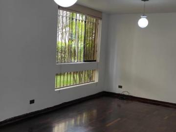 VENDO DEPARTAMENTO 2DO PISO CERCA AL OVALO HIGUERETA EN SURCO