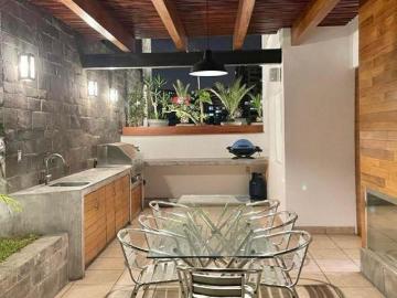 Vendo departamento dúplex con excelente ubicación, Miraflores