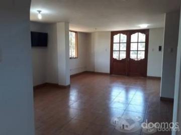 VENDO DEPARTAMENTO EN BAÑOS DEL INCA CAJAMARCA
