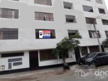 VENDO DEPARTAMENTO EN SAN JUAN DE MIRAFLORES Zona A
