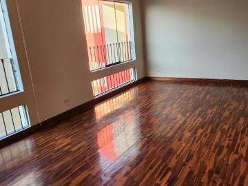 Vendo departamento tipo duplex de m en surco