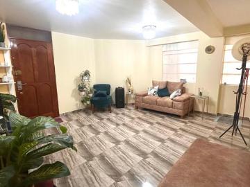 VENDO DPTO EN SURCO PRIMER PISO FRENTE A PARRQUE LIMITE MIRAFLORES