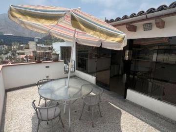 VENDO DUPLEX EN LA MOLINA 172m2 A CUADRAS DEL BCP