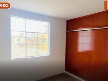 VENDO DUPLEX COMO CASITA 2DO PISO FRENTE A PARQUET LOMA VERDE SANTIAGO DE SURCO