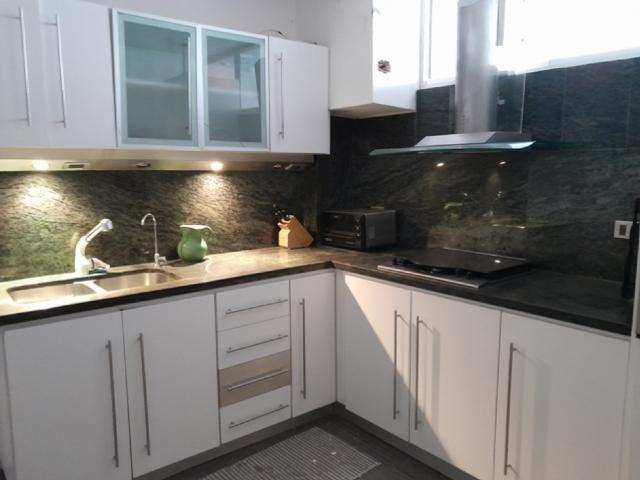 Vendo casa 690m2 El Cuji San Antonio 3662