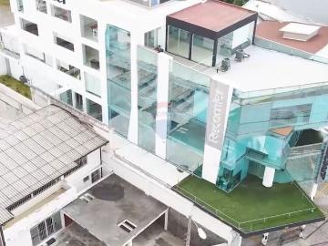 Vendo edificio sector la y, ideal para empresas