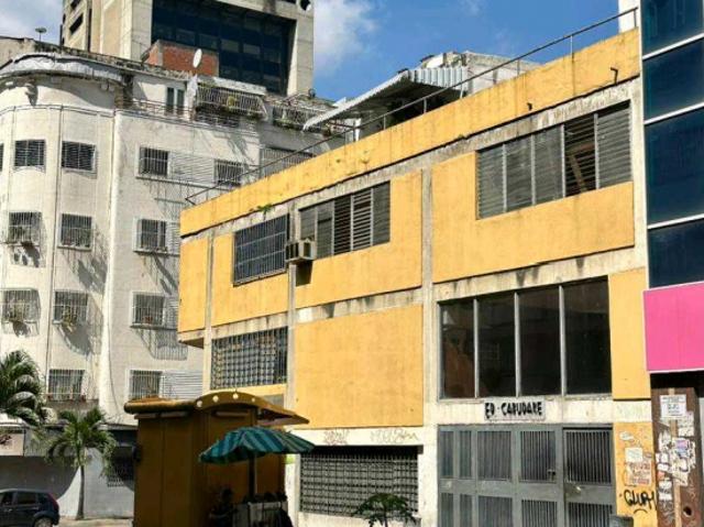 Vendo fondo de comercio 100m2 La Candelaria 9808