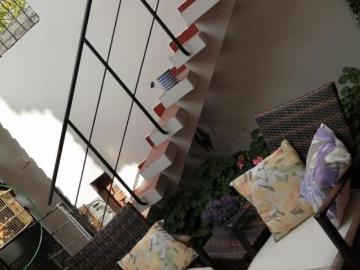 Vendo hermosa casa con departamento incluido en umacollo