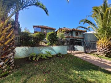 VENDO HERMOSA CASA CHILENA 7D/5B EN PINARES DE MONTEMAR