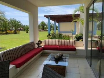 Vendo Hermosa Casa en Playa Cocoa 1, Asia