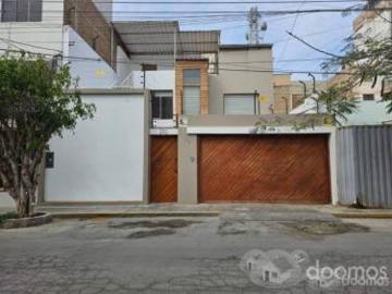 Vendo Hermosa casa en urb. Santa Victoria Chiclayo