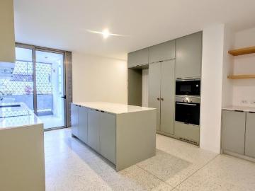 Vendo hermoso flat de estreno en MIraflores Urb Santa Cruz rodeado de parques