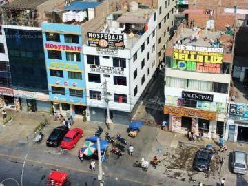 VENDO HOSPEDAJE HOSTAL FRENTE A PLAZA NORTE EN SAN MARTIN DE PORRES