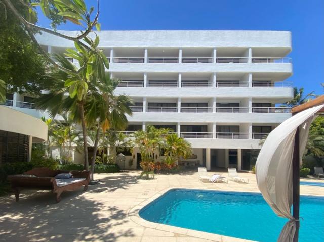 Vendo hotel 4002m2 Playa El Yaque 0989