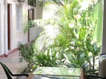 VENDO HOTEL MAS DEPARTAMENTO $ 400,000