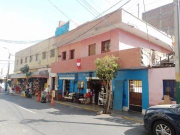 Vendo Inmueble Urbano a precio de remate en Pasaje Junìn Surquillo