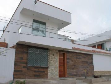 Vendo Linda Casa de Playa Los Lobos, Cerro Azul, Cañete Km125.5 PanamericanaSur