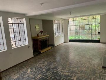 Vendo linda casa de 3 pisos mas Tienda En esquina Pio Pata Huancayo –
