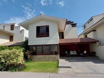Vendo Linda casa en calle La Conquista 1, Urb Monterrico, Surco