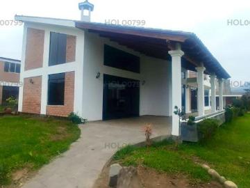 Vendo Linda Casa en Jirón Fundo San Carlos Bajo Mz 2, Lt 2, Pachacamac