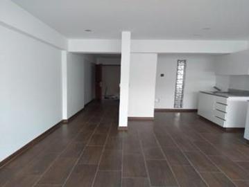 Vendo Lindo Dpto a Estrenar, en calle Pedro Ruiz Gallo 2, Piso 1, Breña