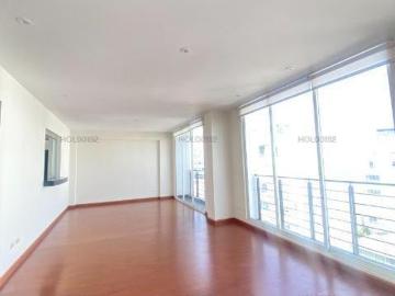 VENDO LINDO PENTHOUSE CERCA AL OVALO GUTIERREZ