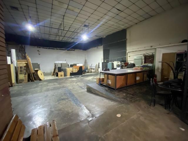 Vendo local comercial 880m2 El Llanito 2286