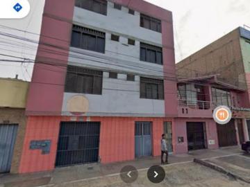 VENDO LOCAL COMERCIAL / HOSTAL DE 4 PISOS EN AV DOMINICOS FRENTE AL TOTTUS
