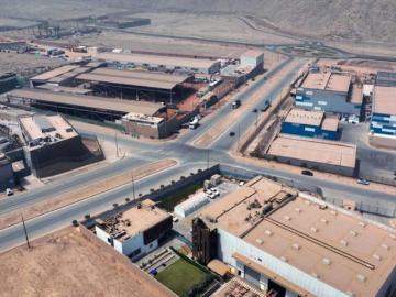 VENDO LOCAL INDUSTRIAL DE ESTRENO EN HUACHIPA