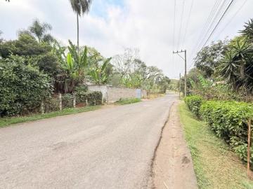 Vendo Lote de Terreno sobre calle en el Barreal a unos metros del colegio El Dickens