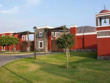 VENDO LOTE EN EL EXCLUSIVO CONDOMINIO LAS COLINAS DE PUERTO VIEJO