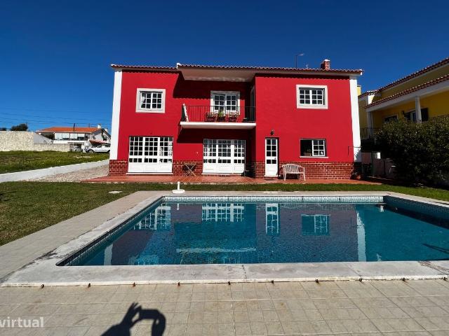 Vendo Moradia 7 assoalhadas zona campo cidade e praia