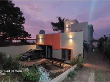 Vendo o permuto Casa Barrio privado con vista al Rio y muelle Posadas