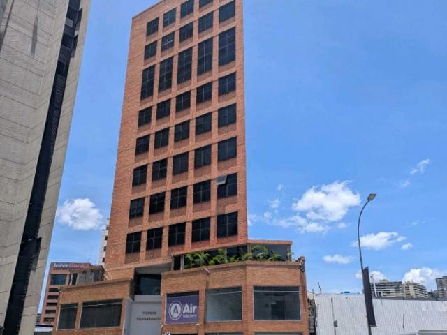 Vendo oficina actualizada 156m2 El Rosal 3436