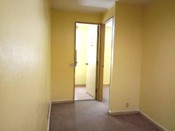 VENDO OFICINA EN VIÑA DEL MAR, 1 NORTE 2 PONIENTE, 1 PRIVADO, ESTACIONAMIENTO