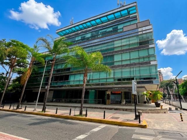 Vendo oficina 66m2 Las Mercedes 3176