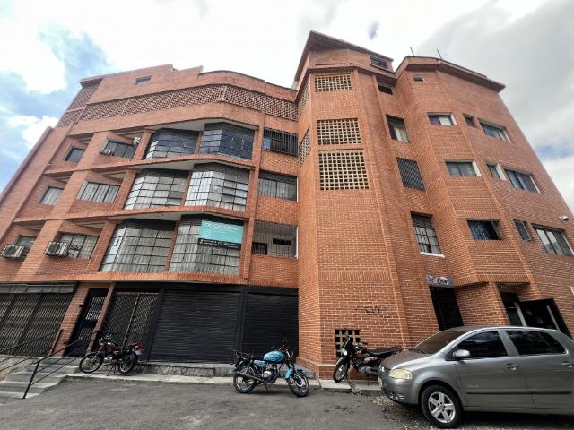 Vendo Oficinas en Los Caobos 283 mts