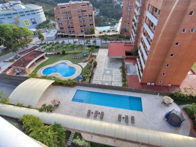 Vendo Penthouse 343m2 5h+s/5b+s/4pe Lomas del Sol