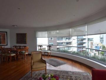 Vendo penthouse de 380m² a $900,000 vista a Huaca Pucllana, Miraflores