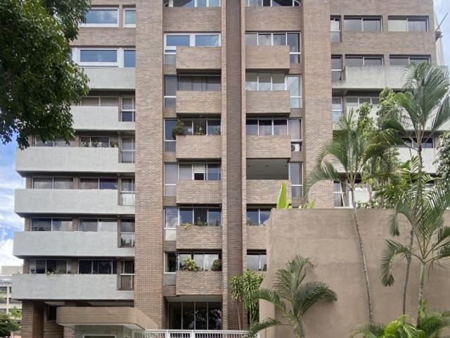 Vendo PH 490m2 Clnas de Valle Arriba 4281