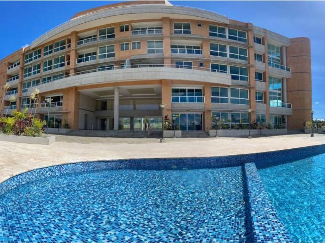 Vendo PH 673 m2 3h+s/3.5b+s/5p Los Campitos 8322