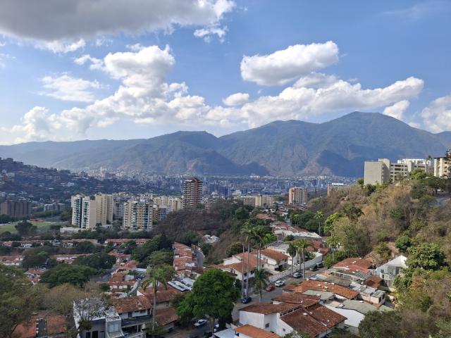 Vendo PH 360m2 Terrazas de Santa Ines 7602