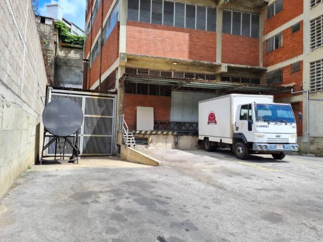 Vendo Piso Industrial en Ruiz Pineda
